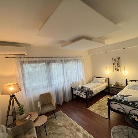 Prenociste-Sobe-Rooms-Aman บีฮัช ภายนอก รูปภาพ