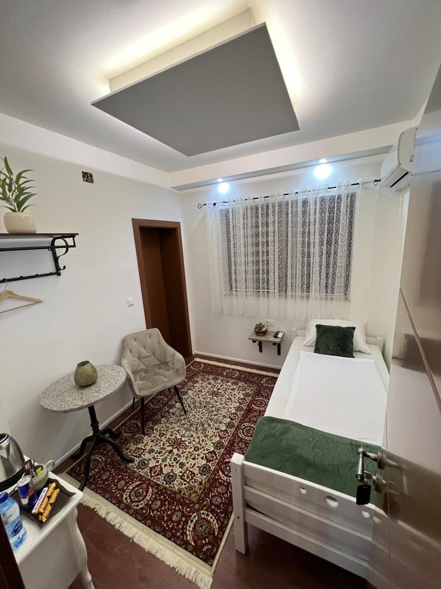 Prenociste-Sobe-Rooms-Aman บีฮัช ภายนอก รูปภาพ