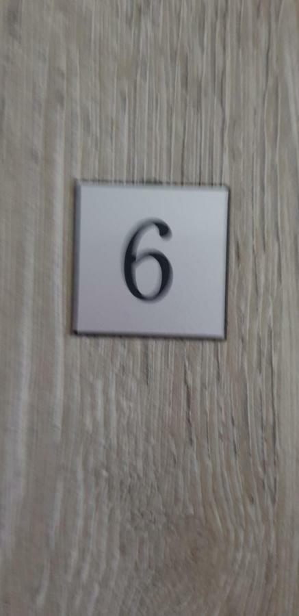 Prenociste-Sobe-Rooms-Aman บีฮัช ภายนอก รูปภาพ