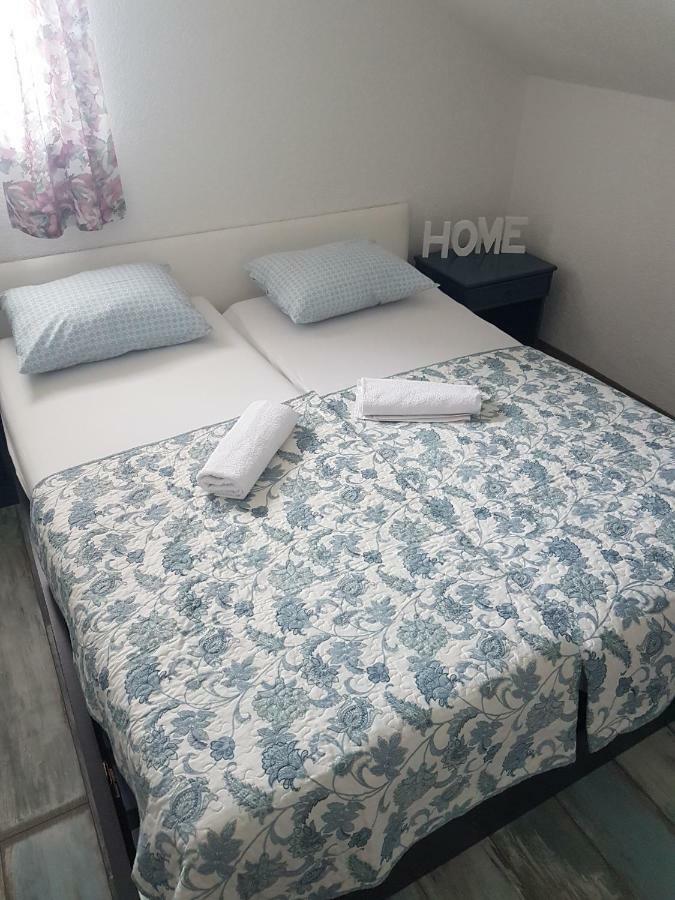 Prenociste-Sobe-Rooms-Aman บีฮัช ภายนอก รูปภาพ