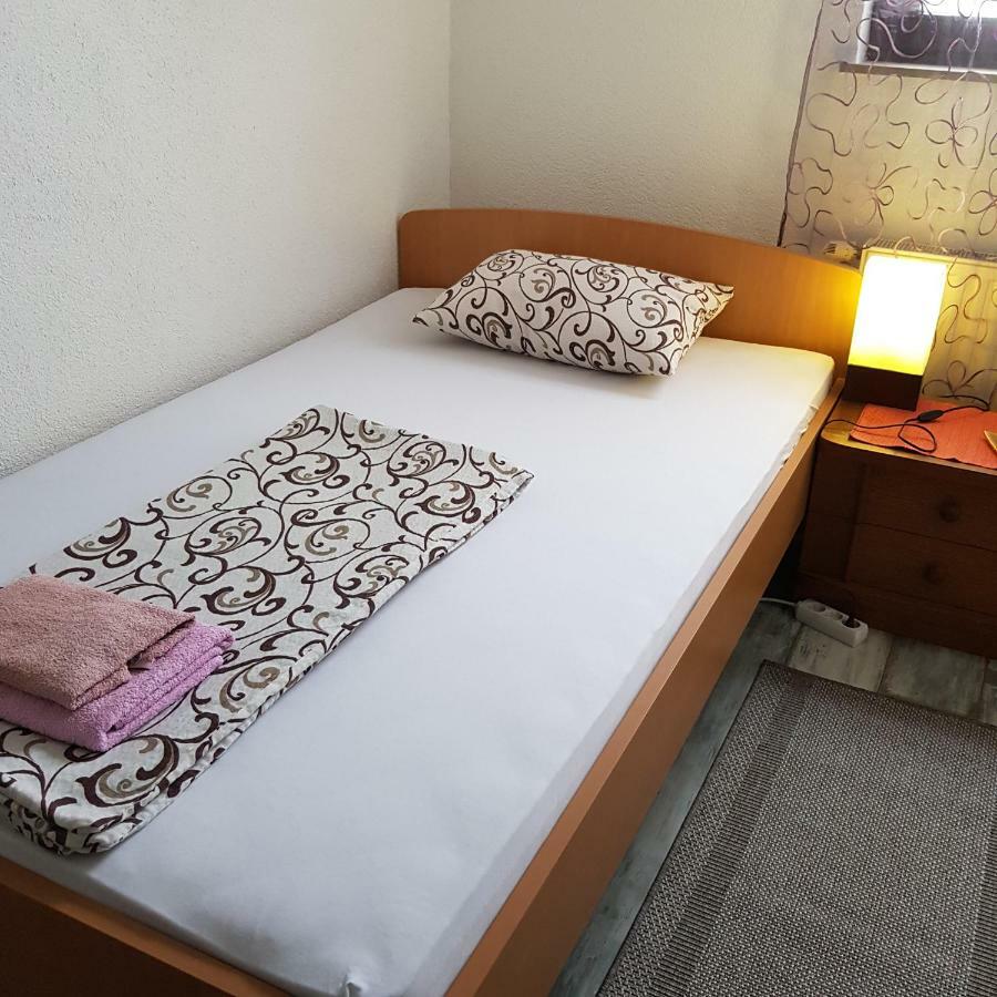 Prenociste-Sobe-Rooms-Aman บีฮัช ภายนอก รูปภาพ