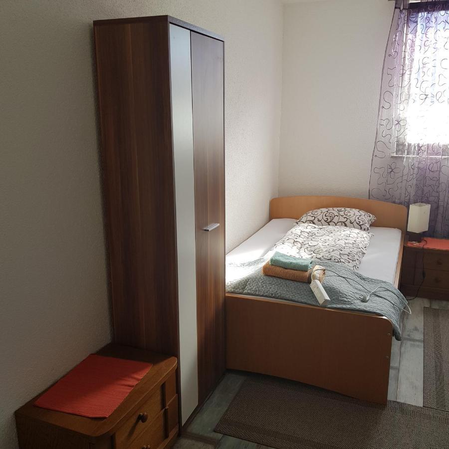 Prenociste-Sobe-Rooms-Aman บีฮัช ภายนอก รูปภาพ