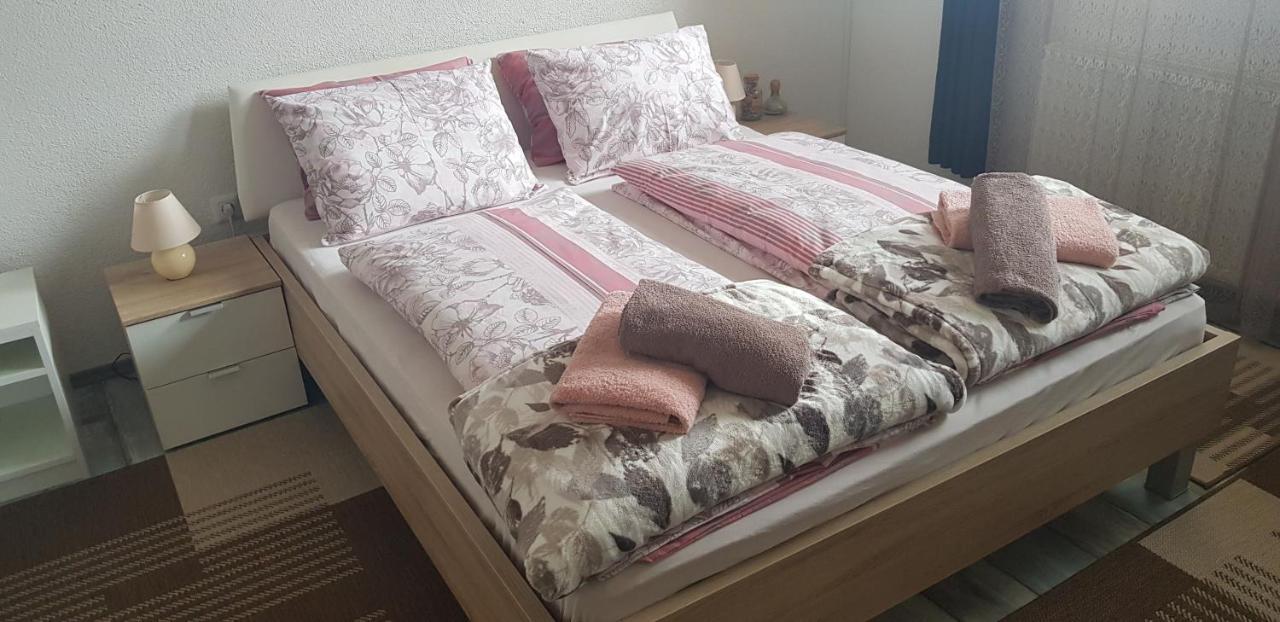Prenociste-Sobe-Rooms-Aman บีฮัช ภายนอก รูปภาพ